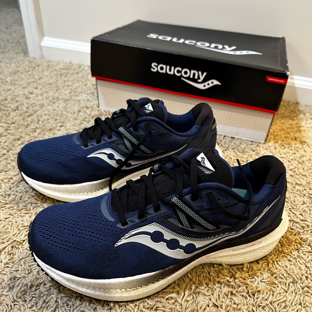 Nee Saucony Triumph 20 Twilight Bleu & Black Wide Size 10 Men Shoes